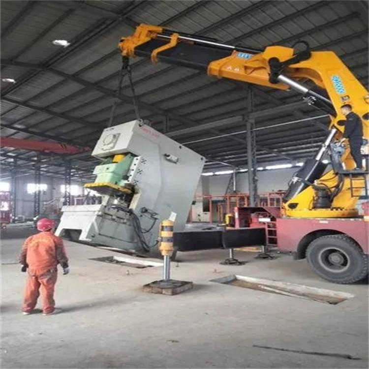 太和县80吨折臂吊车出租附近电话